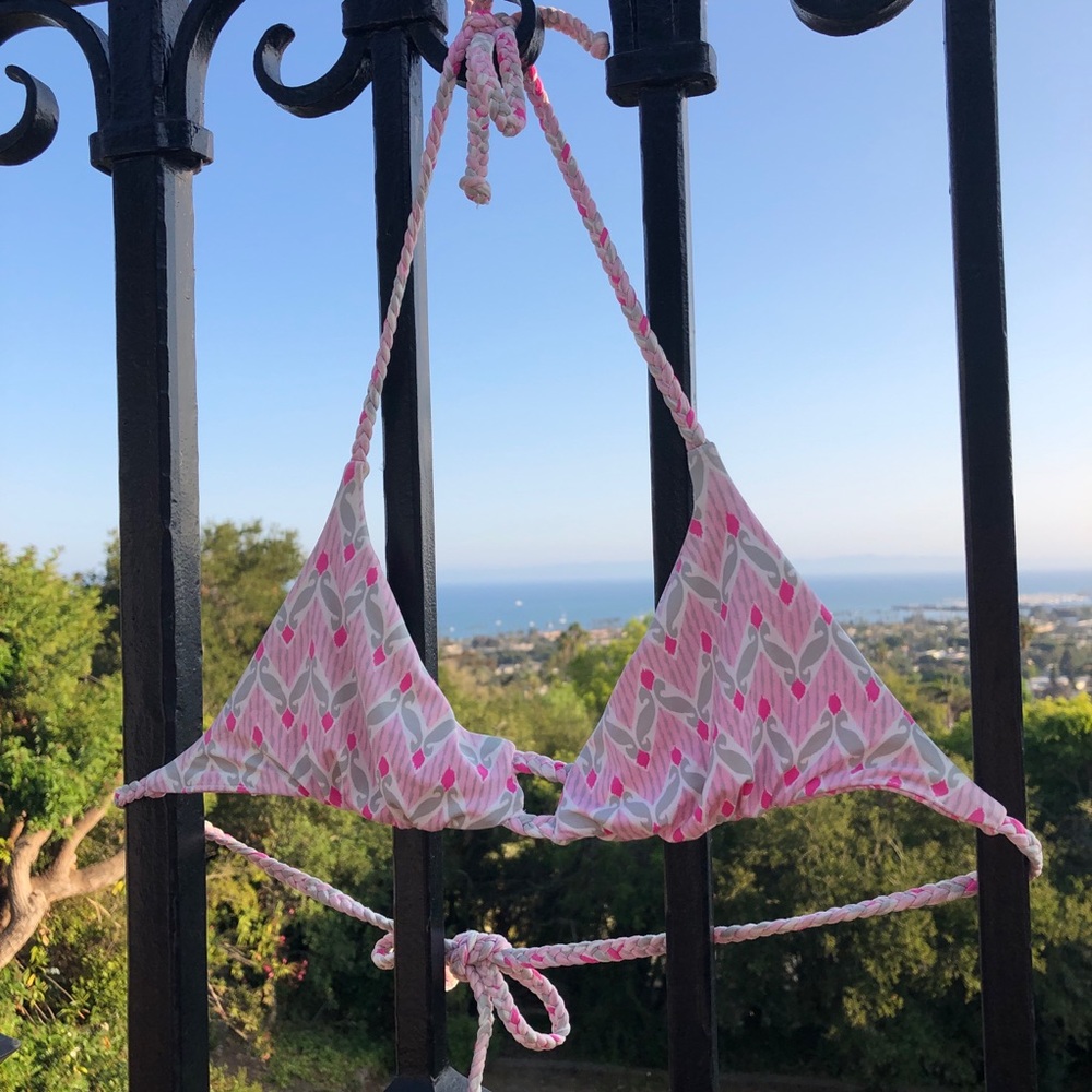 Frankies bikinis chevron top